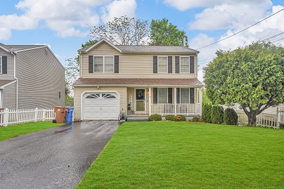 37 Lakeview Ave, Shelton, CT 06484 United States