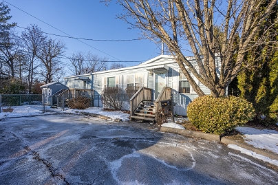 4 4th Ave, Shelton, CT 06484 United States