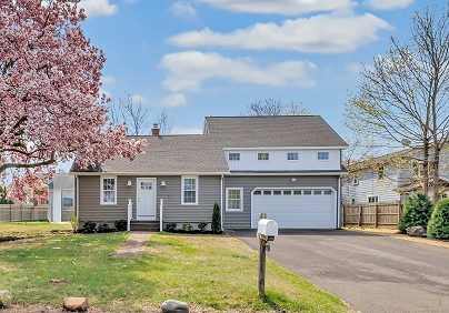 40 Beecher Ave, Shelton, CT 06484 United States