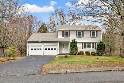 6 Lagana Ln, Shelton, CT 06484 United States