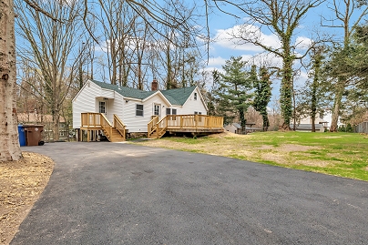 8 Noguchi Trl, Shelton, CT 06484 United States