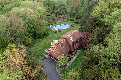 24 Quaker Ridge Rd, Sherman, CT 06784 United States