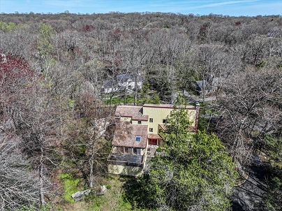 15 Pond View Ln, Stamford, CT 06903 United States