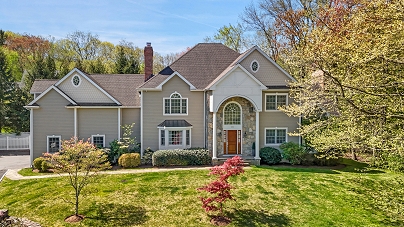 222 Roxbury Rd, Stamford, CT 06902 United States