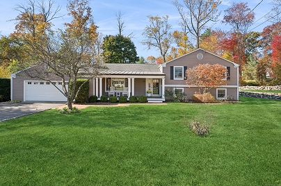 238 Thornridge Dr, Stamford, CT 06903 United States