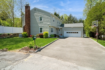 35 Hampton Ln, Stamford, CT 06903 United States
