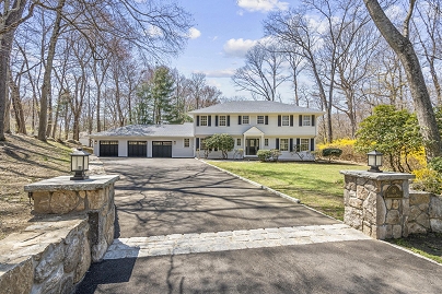 68 Greenleaf Dr, Stamford, CT 06902 United States