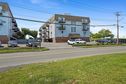 115 Short Beach Rd Unit 109, Stratford, CT 06615 United States
