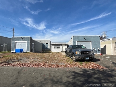 157 Charles St, Stratford, CT 06615 United States