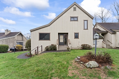 513 Opa Ln Unit B, Stratford, CT 06614 United States