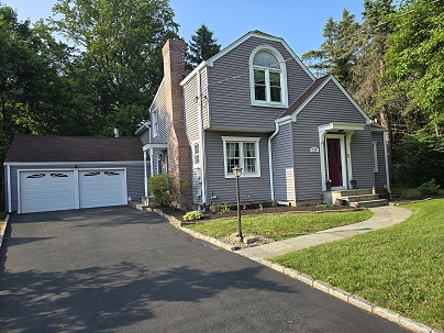 156 Killian Ave, Trumbull, CT 06611 United States