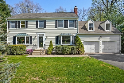 20 Pumpkin Hill Rd, Trumbull, CT 06611 United States