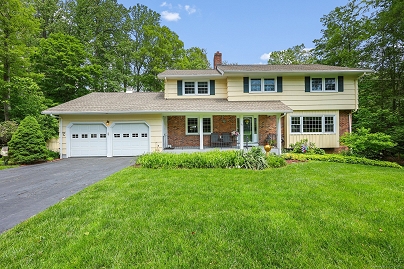 26 Dale Rd, Trumbull, CT 06611 United States