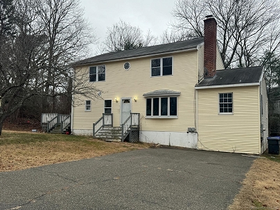 26 Pequonnock Rd, Trumbull, CT 06611 United States