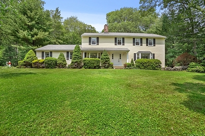 27 Kitcher Ct, Trumbull, CT 06611 United States