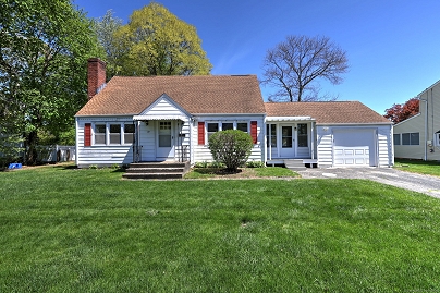 64 Flint St, Trumbull, CT 06611 United States