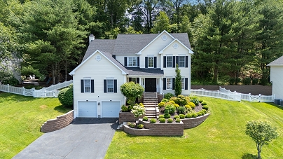 81 Salem Rd, Trumbull, CT 06611 United States