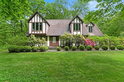 2 Kramer Ln, Weston, CT 06883 United States