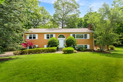 21 Forest Rd, Weston, CT 06883 United States