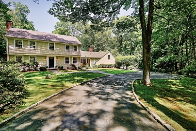 26 Heritage Ln, Weston, CT 06883 United States