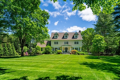 33 W Branch Rd, Weston, CT 06883 United States
