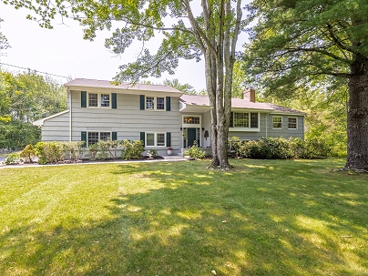 1 Blue Ridge Ln, Wilton, CT 06897 United States