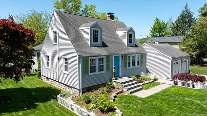149 Secret Lake Rd, Avon, CT 06001 United States