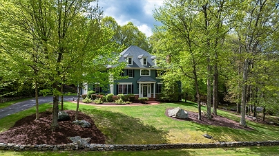 151 Kingswood Dr, Avon, CT 06001 United States