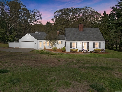 486 Deercliff Rd, Avon, CT 06001 United States