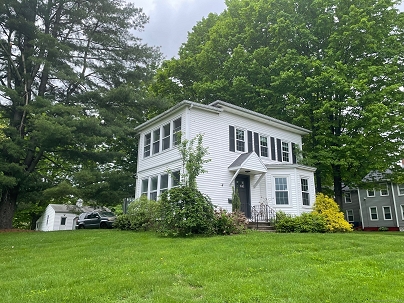 27 Maple St, Berlin, CT 06037 United States