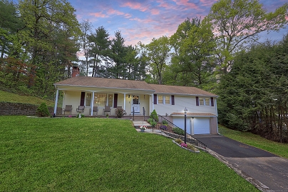 108 Fox Den Rd, Bristol, CT 06010 United States