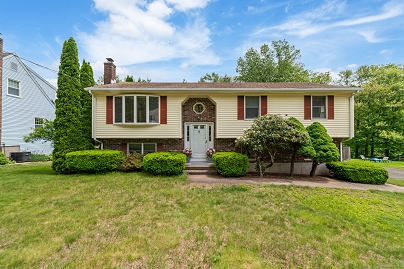 15 Shingle Mill Rd, Bristol, CT 06010 United States