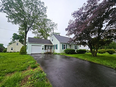 157 Garfield Rd, Bristol, CT 06010 United States