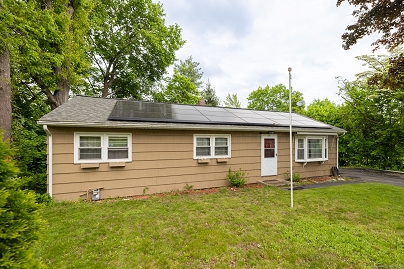 28 Bingham St, Bristol, CT 06010 United States