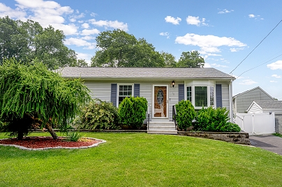 30 Lewis Rd, Bristol, CT 06010 United States