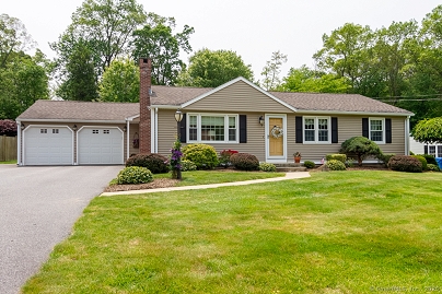 76 Delmar Dr, Bristol, CT 06010 United States