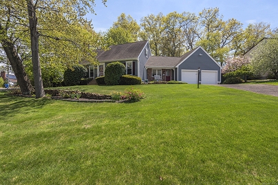 94 Damato Ln, Bristol, CT 06010 United States