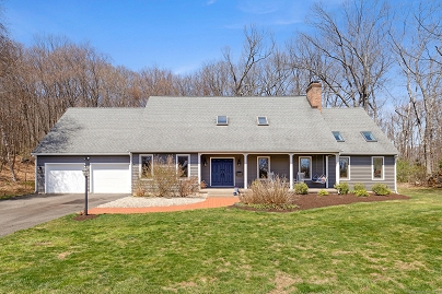 35 Misty Meadow Rd, Burlington, CT 06013 United States