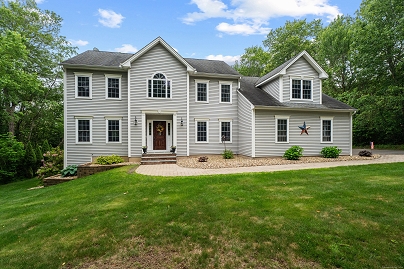 67 Warren Gln, Burlington, CT 06013 United States