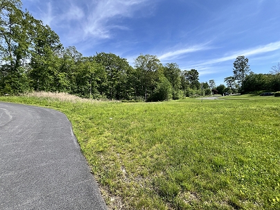 77 Saw Mill Rd, Burlington, CT 06013 United States