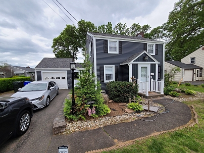 1437 Silver Ln, East Hartford, CT 06118 United States