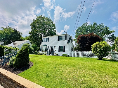 19 Nassau Cir, East Hartford, CT 06118 United States