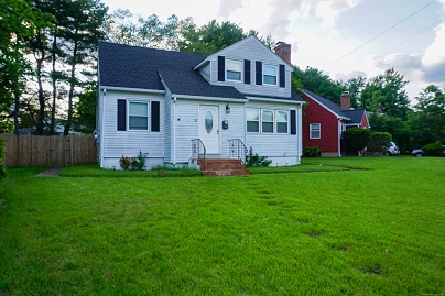 381 Oak St, East Hartford, CT 06118 United States