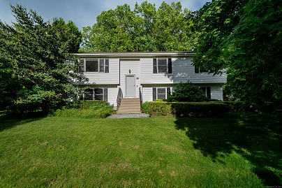 56 Buena Vista Dr, East Hartford, CT 06118 United States
