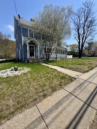 572 Forbes St, East Hartford, CT 06118 United States