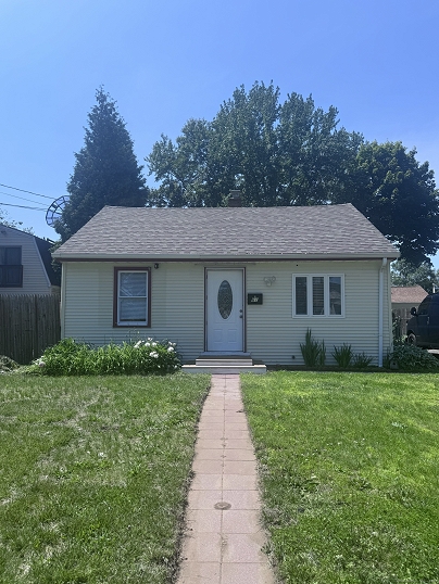 61 Naubuc Ave, East Hartford, CT 06118 United States