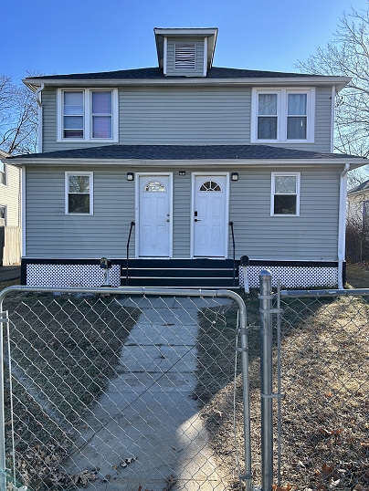 67-69 Sisson St, East Hartford, CT 06118 United States