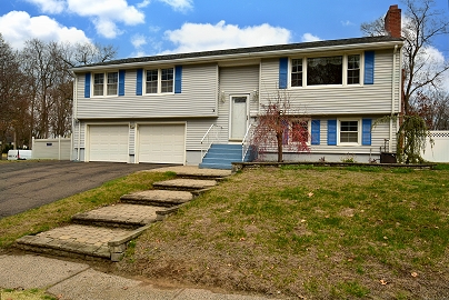 96 College Dr, East Hartford, CT 06108 United States