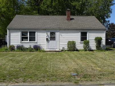 98 Crescent Dr, East Hartford, CT 06118 United States