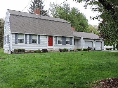 17 Broad Brook Rd, East Windsor, CT 06016 United States